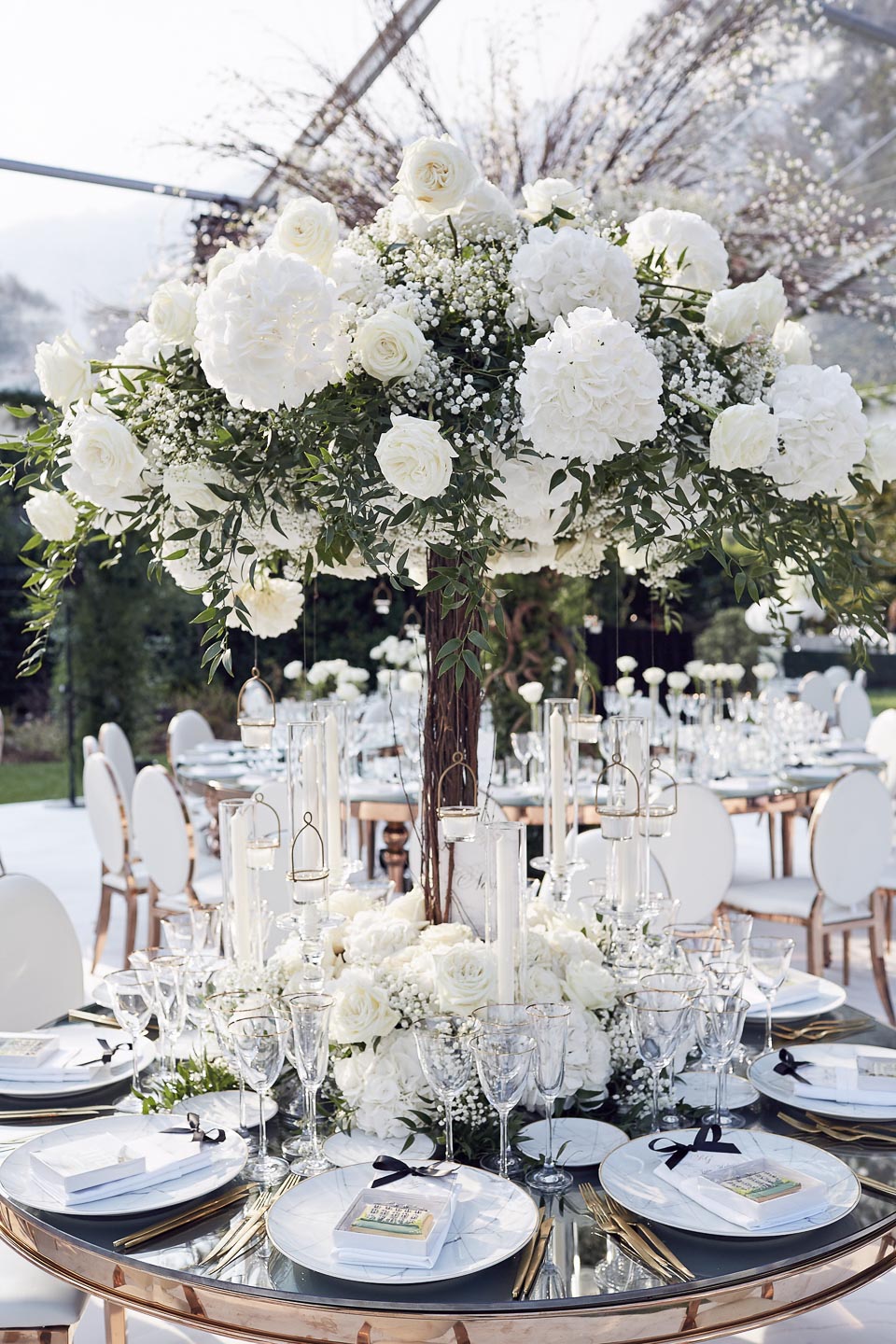 villa balbiano luxurious lake como italian wedding venue best wedding table decor floral centerpiece