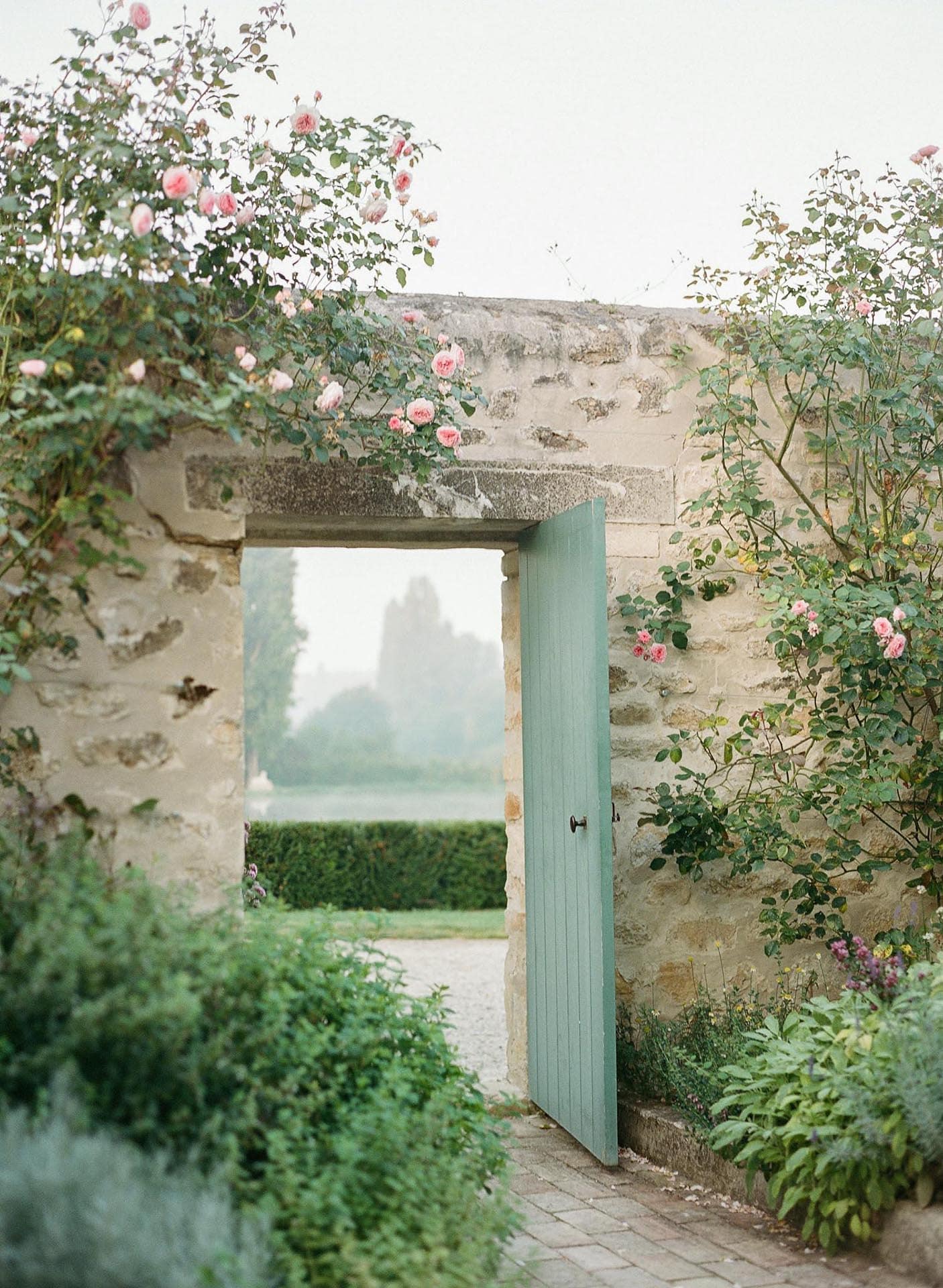 chateau de villette secret garden door