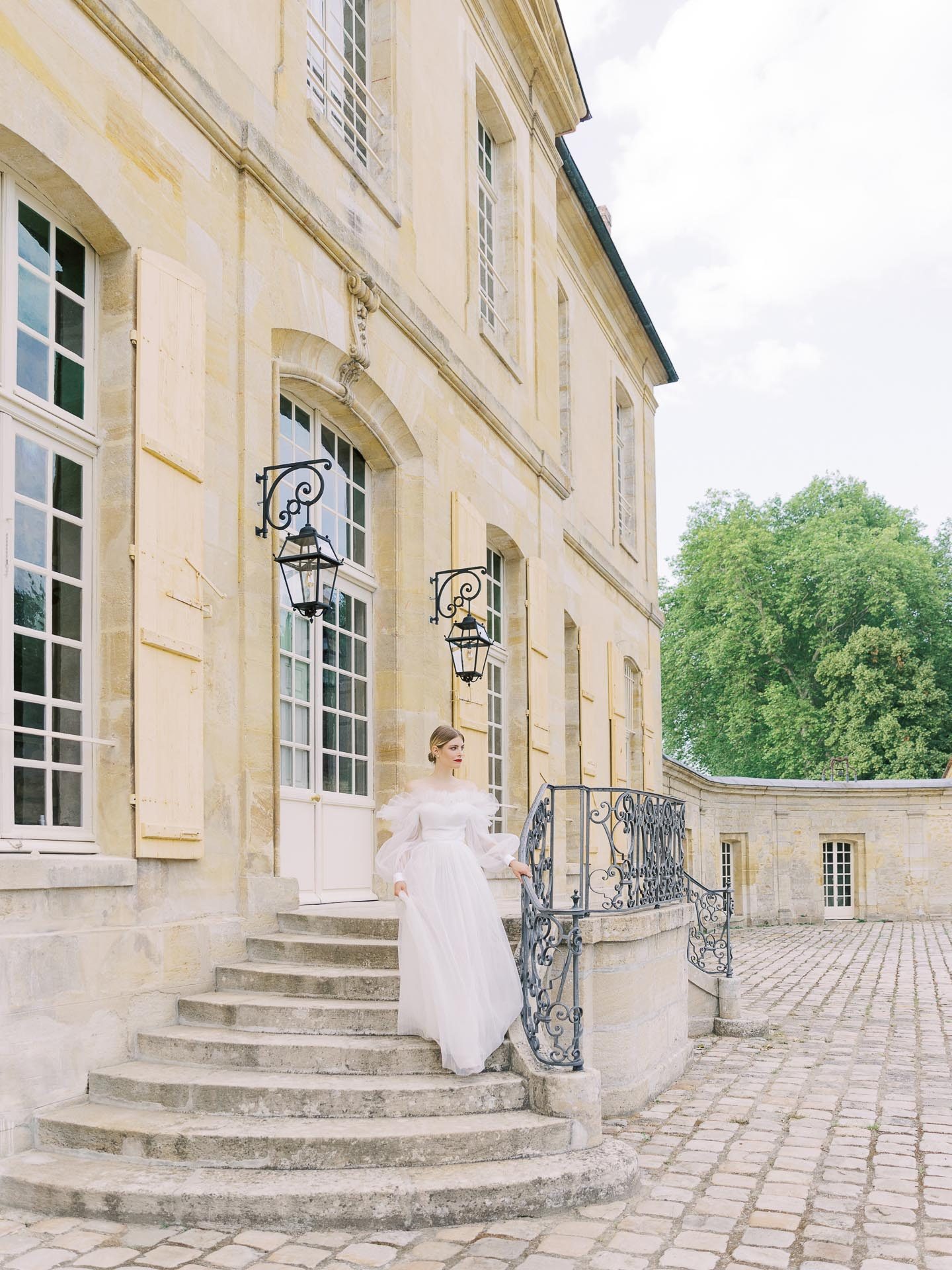 France-château-di-Vilette-wedding-by-Julia-Kaptelova-Photography-244